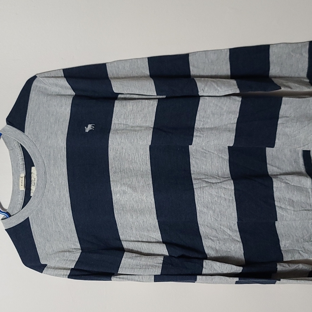 Abercrombie & Fitch Long Sleeve Shirt - Medium